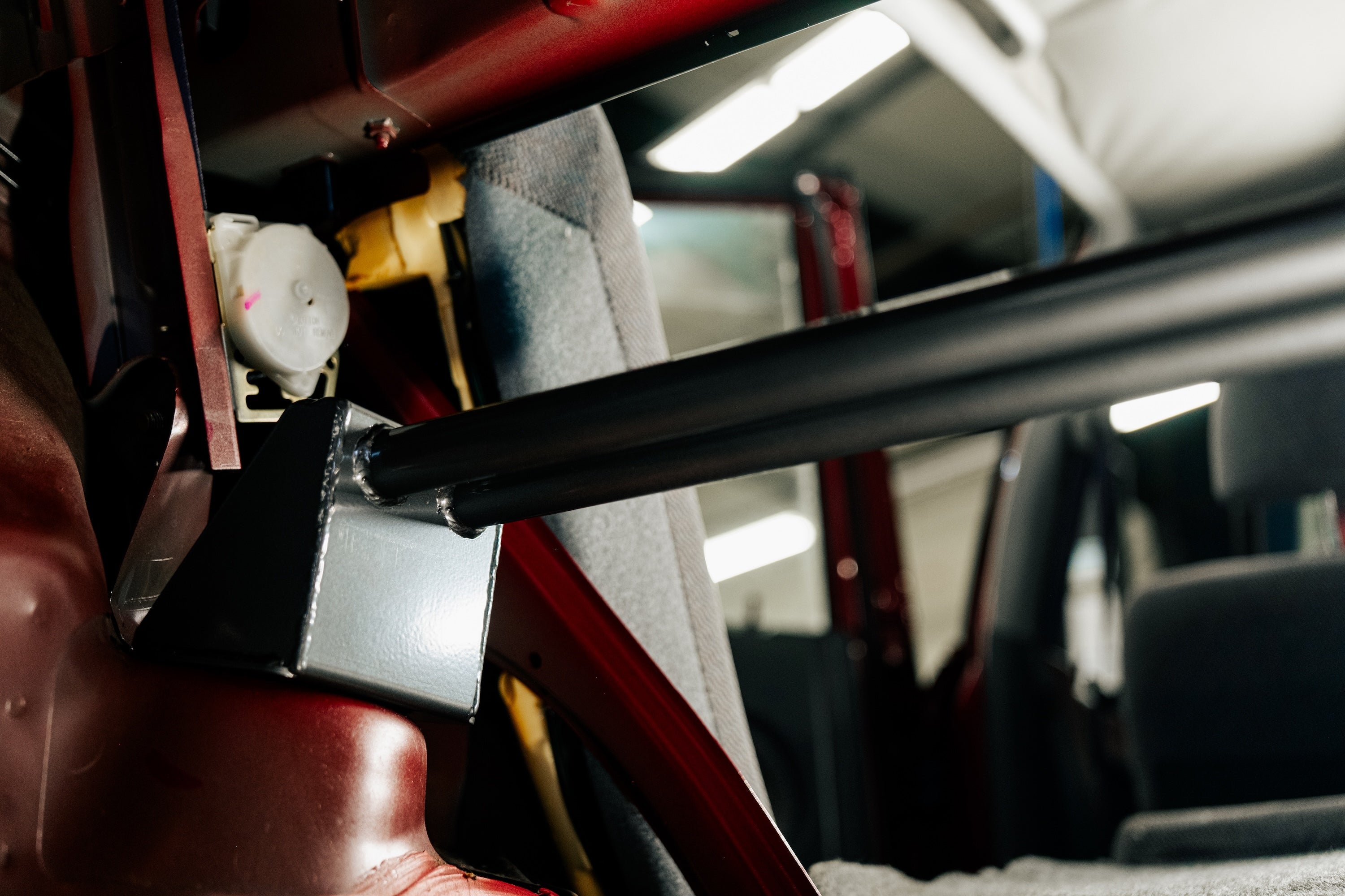 DC Sports Rear Strut Bar for 88-00 Civic, CRX, Del Sol / 94-01 Integra