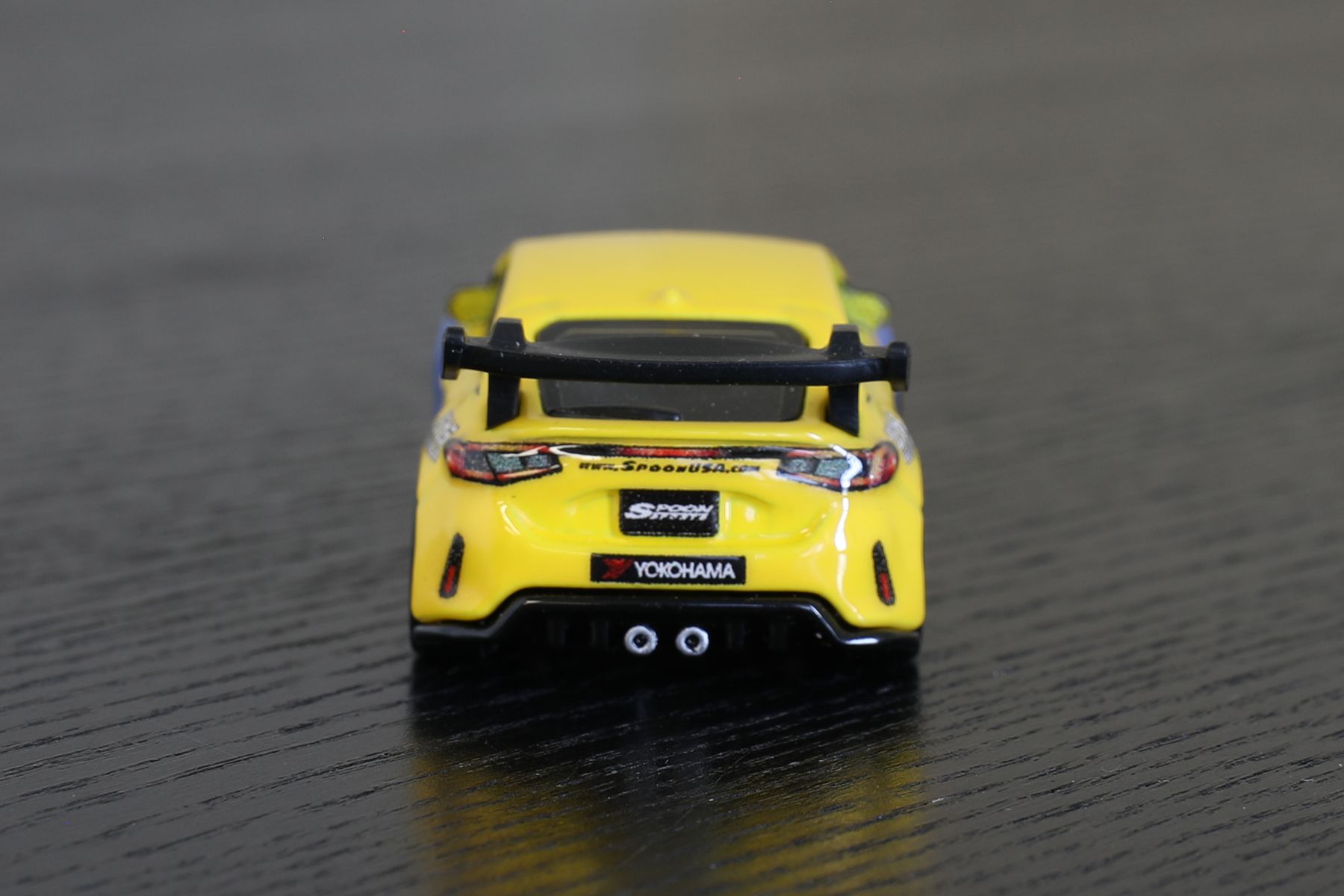 Hot Wheels Spoon Civic Type R FL5 Race Model Car