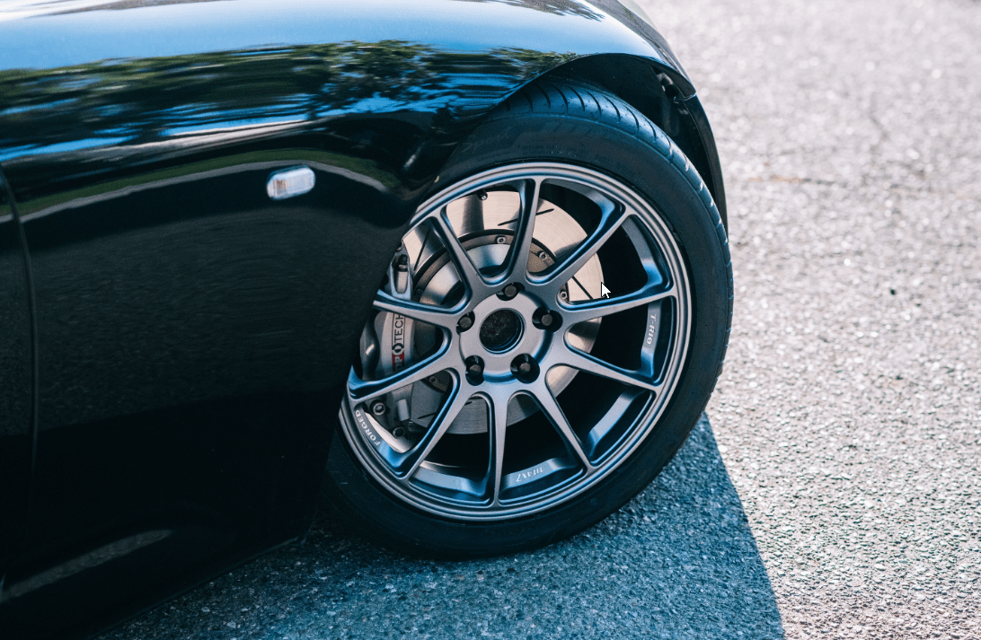 Forged wheels civic type r mounted on front axle