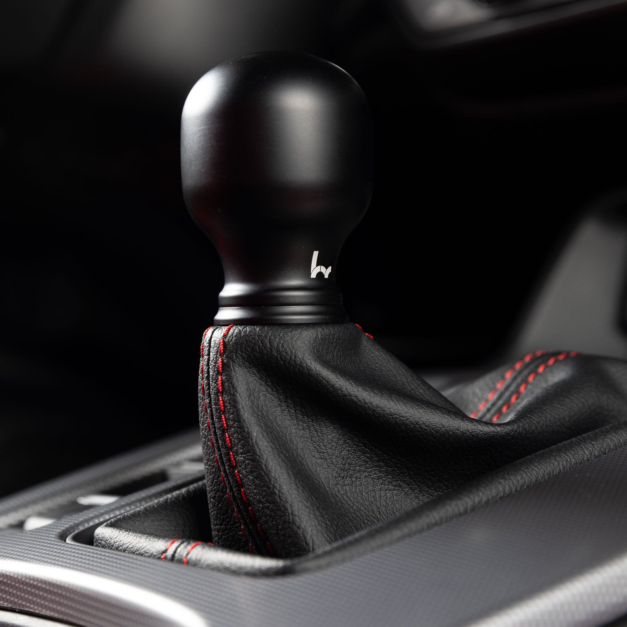 Hybrid Racing Chicane Shift Knob & Collar