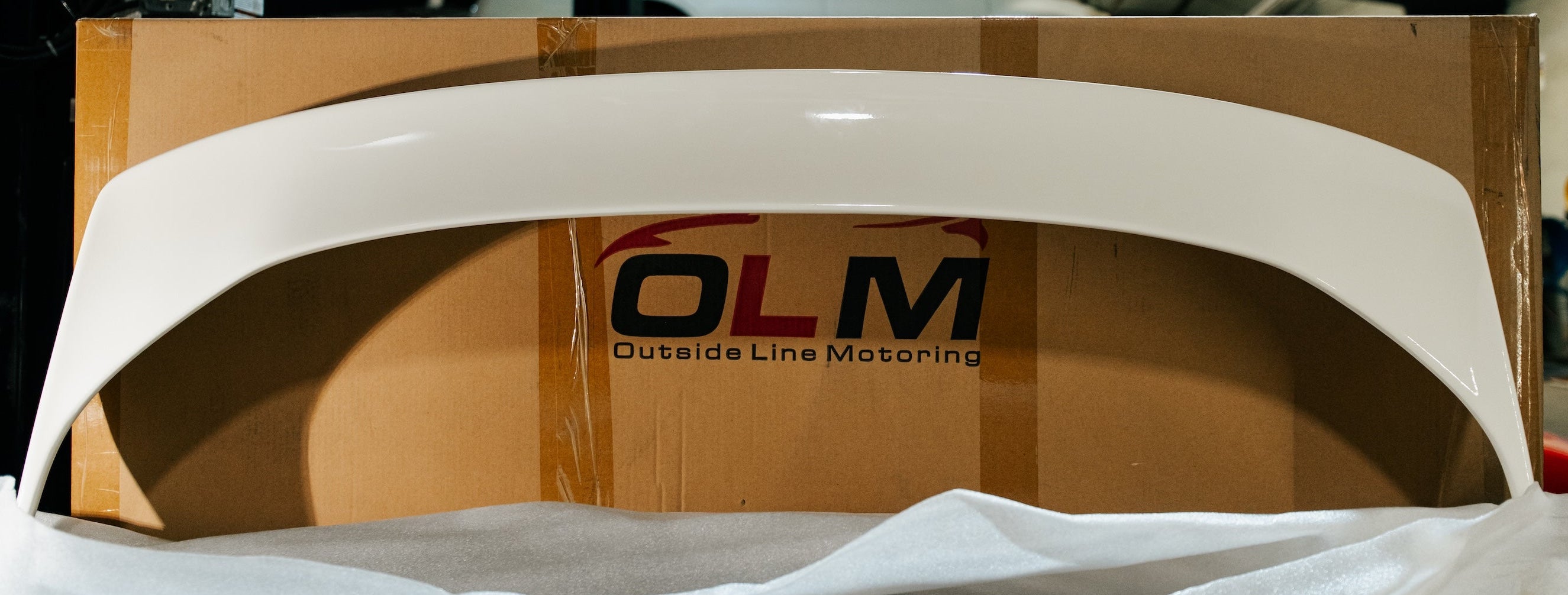 OLM Carbon Fiber Paint-Matched Wings for 2023+ Honda Civic Type R [FL5]