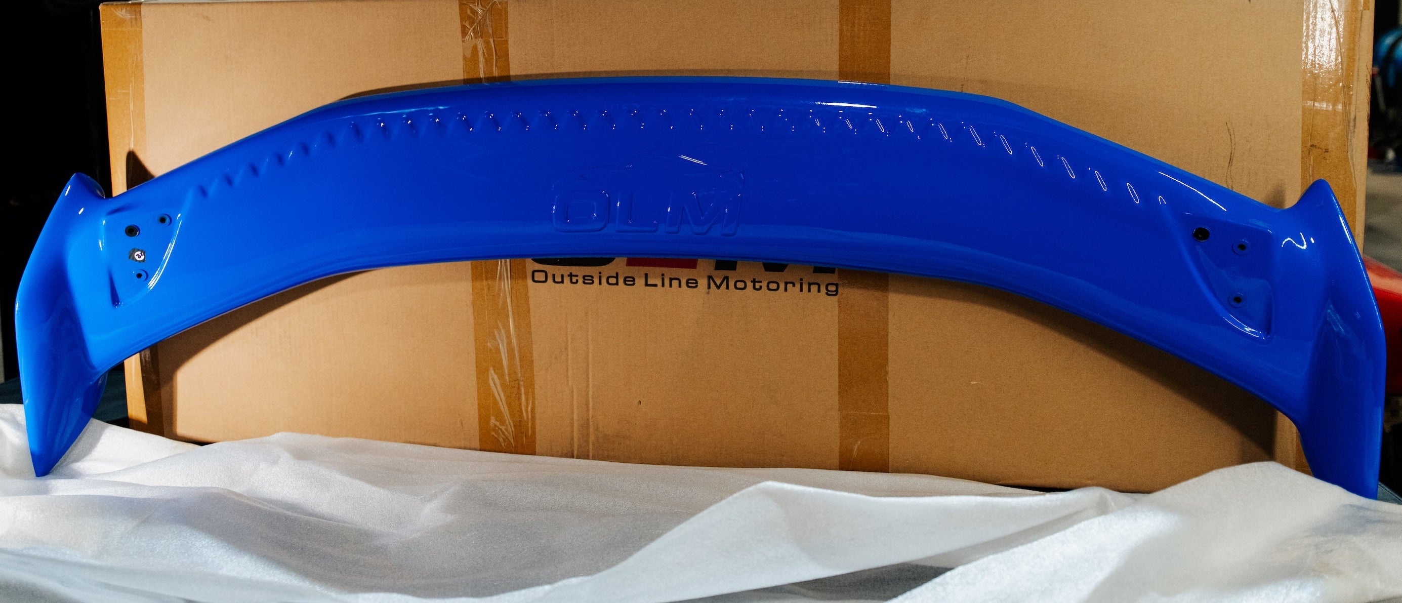 OLM Carbon Fiber Paint-Matched Wings for 2023+ Honda Civic Type R [FL5]