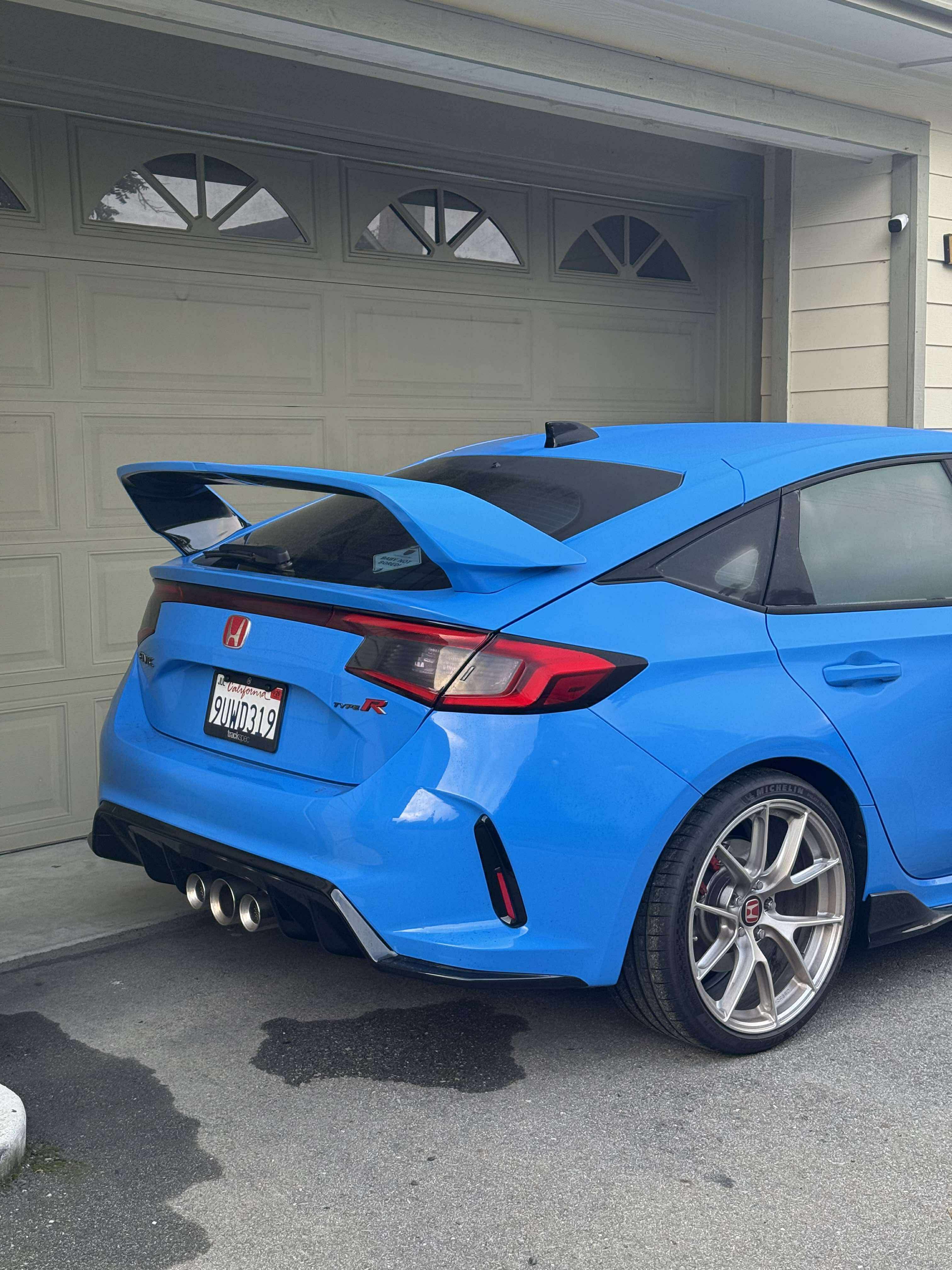 Epsilon+ Sport Wing for 22-26 Honda Civic Hatchback [FL]