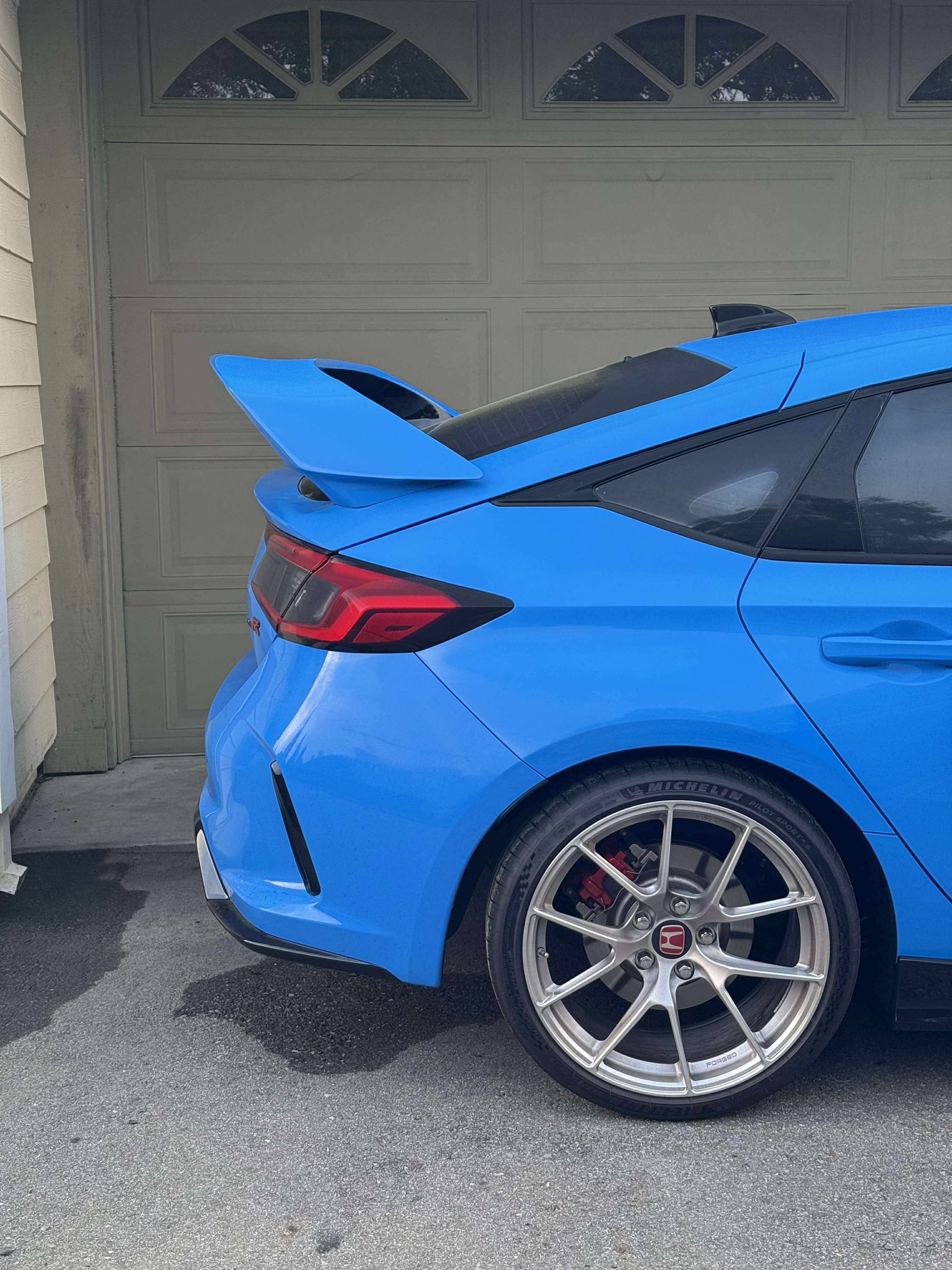 Epsilon+ Sport Wing for 22-26 Honda Civic Hatchback [FL]