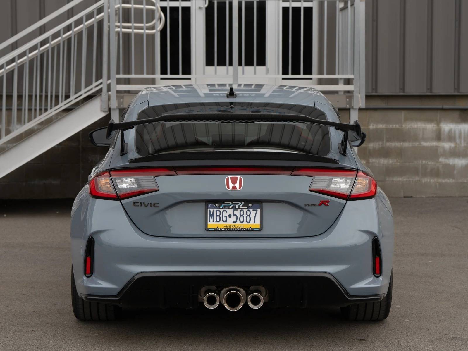 OLM Carbon Fiber Wing Type 2 (Accessory Style) for 2023+ Honda Civic Type R [FL5]