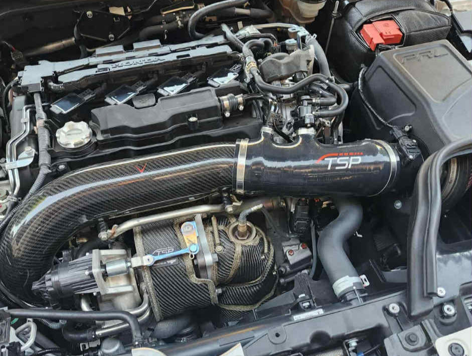 TSP coupler fitted with a PRL High Volume Intake and an Eventuri carbon fibre inlet pipe