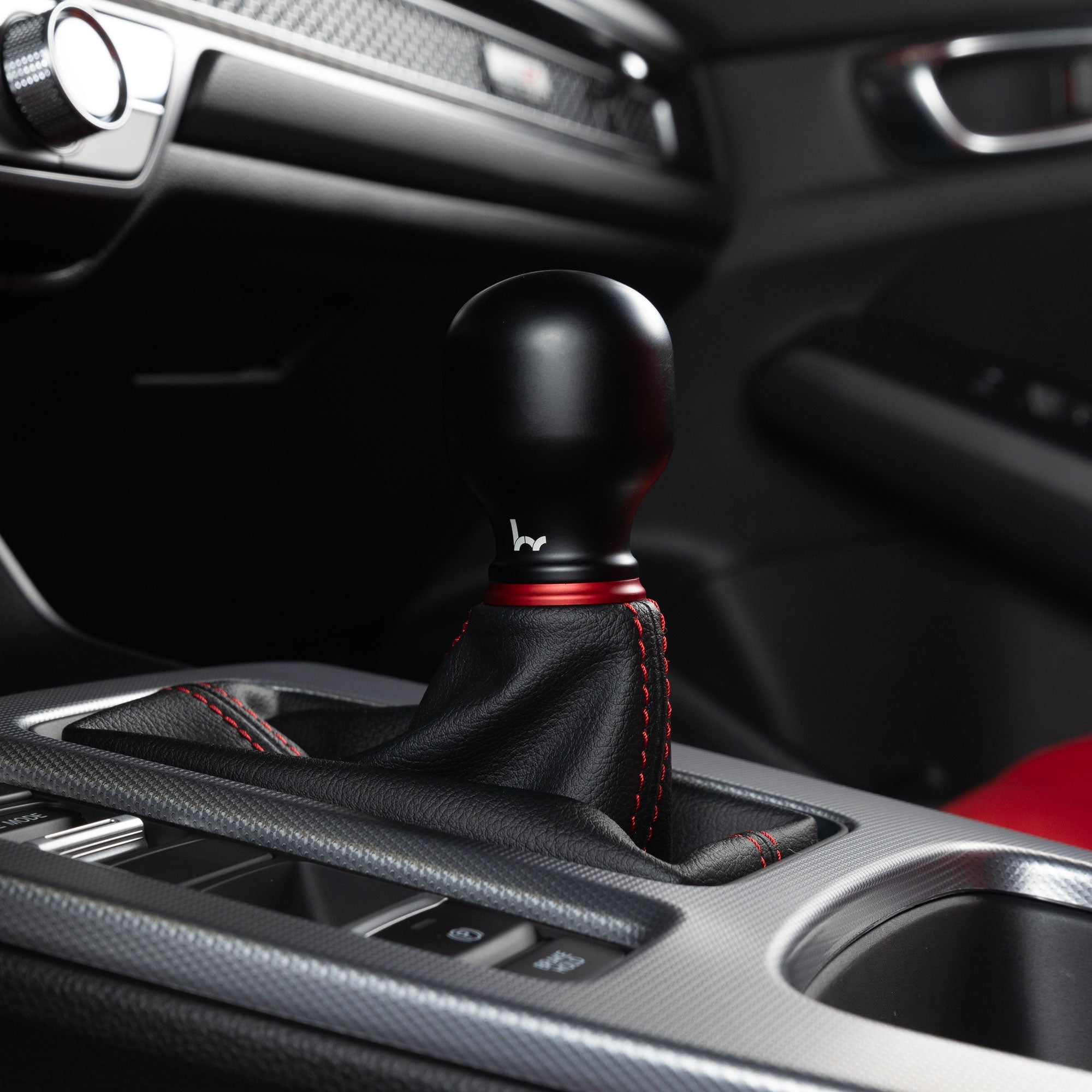 Hybrid Racing Chicane Shift Knob & Collar