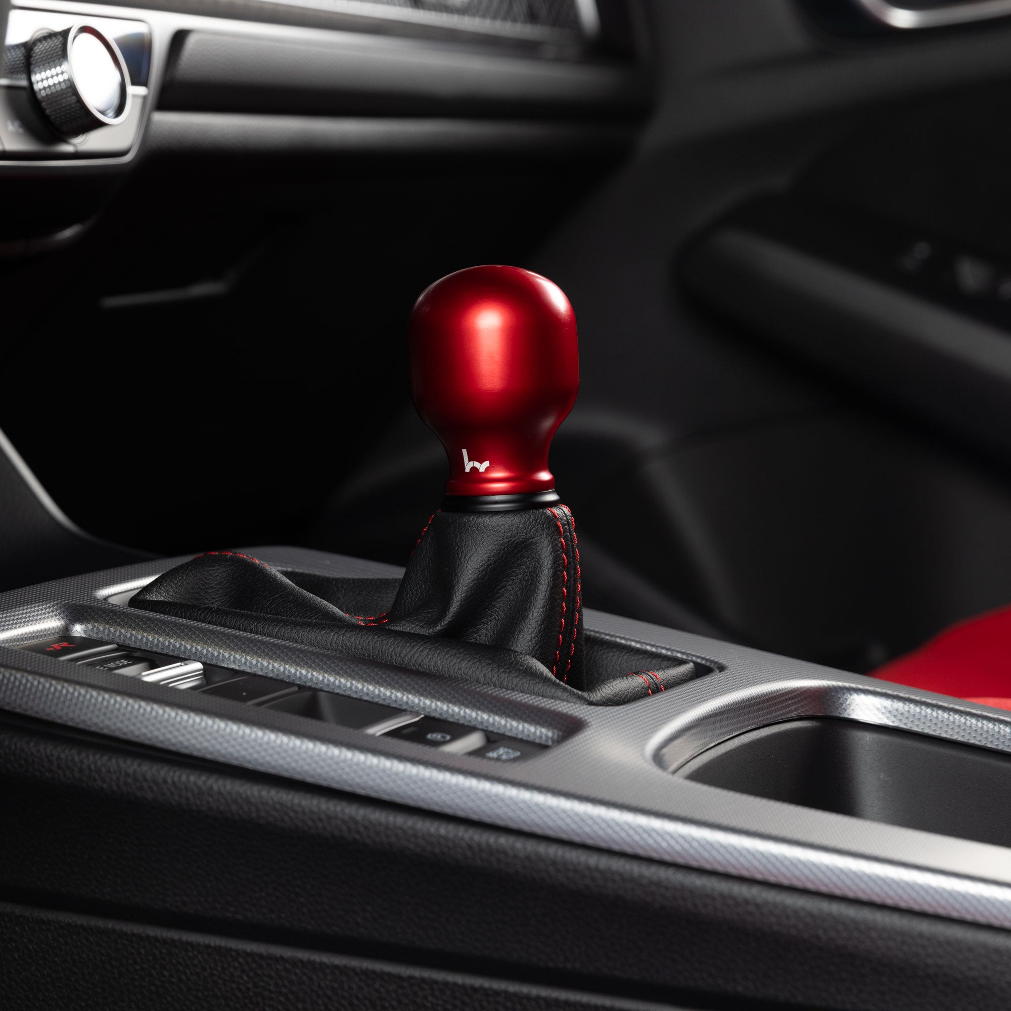Hybrid Racing Chicane Shift Knob & Collar
